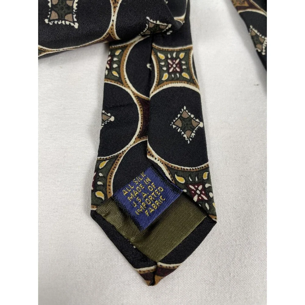 Chaps Ralph Lauren Men's Black Geometric Pattern Silk Necktie Classic Wide